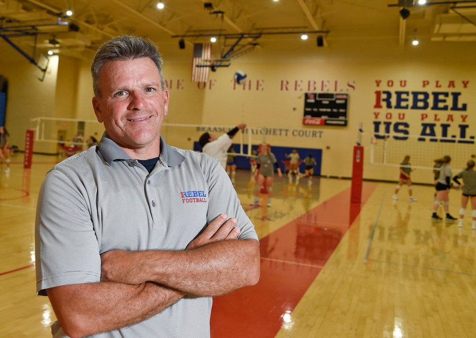 Rebels not shying away from big goals in 2021 - VestaviaVoice.com