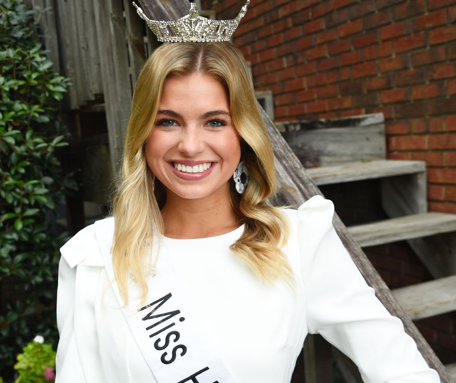 20-year-old Auburn student wins Miss Hoover 2022 crown 