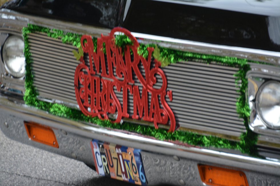 241208_VestaviaParade18.jpeg