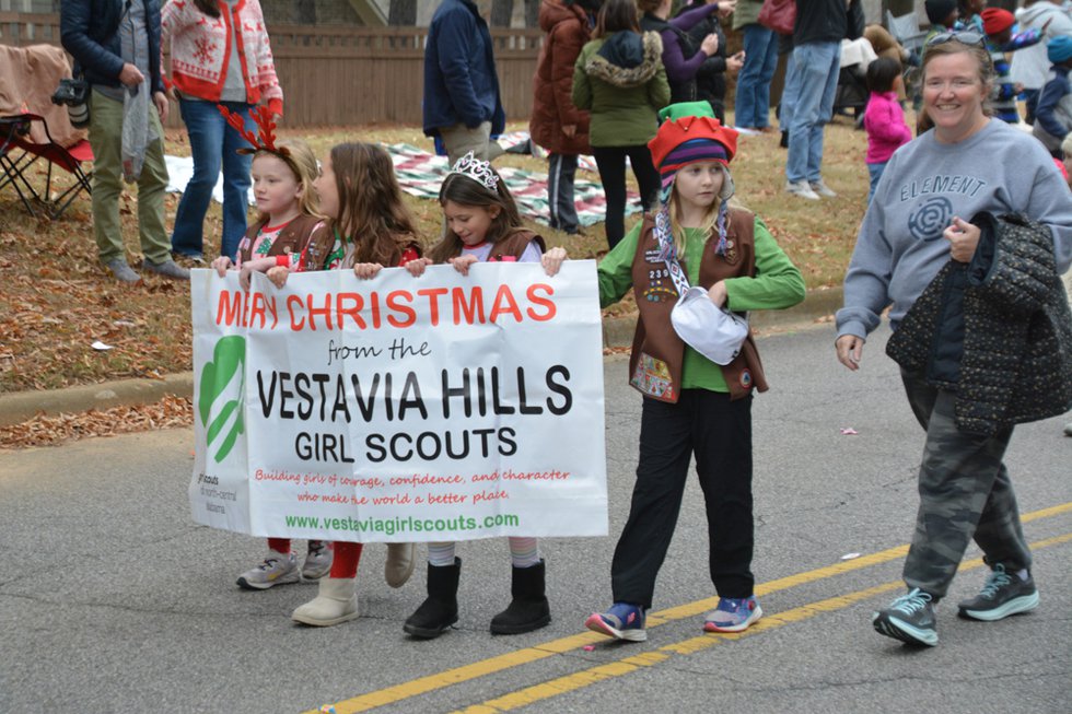 241208_VestaviaParade26.jpeg