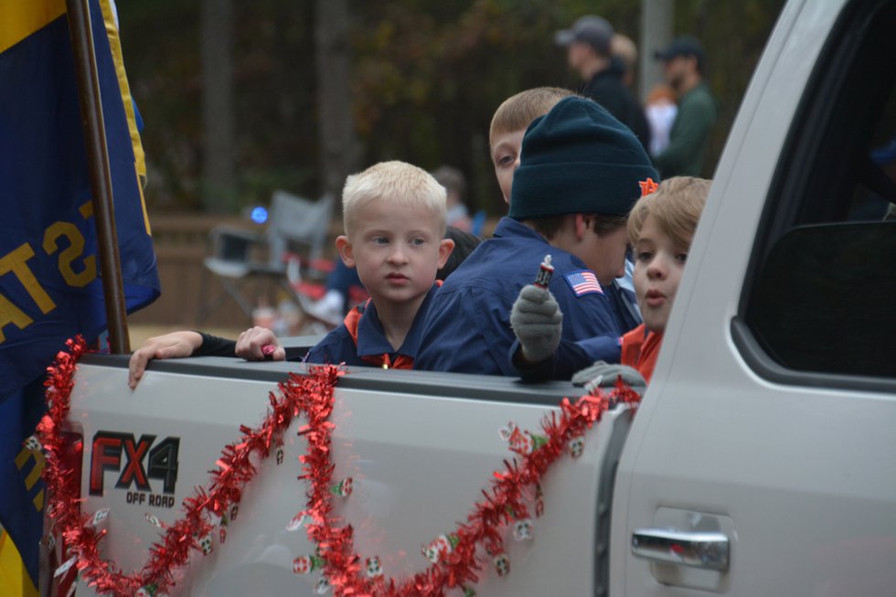 241208_VestaviaParade58.jpeg