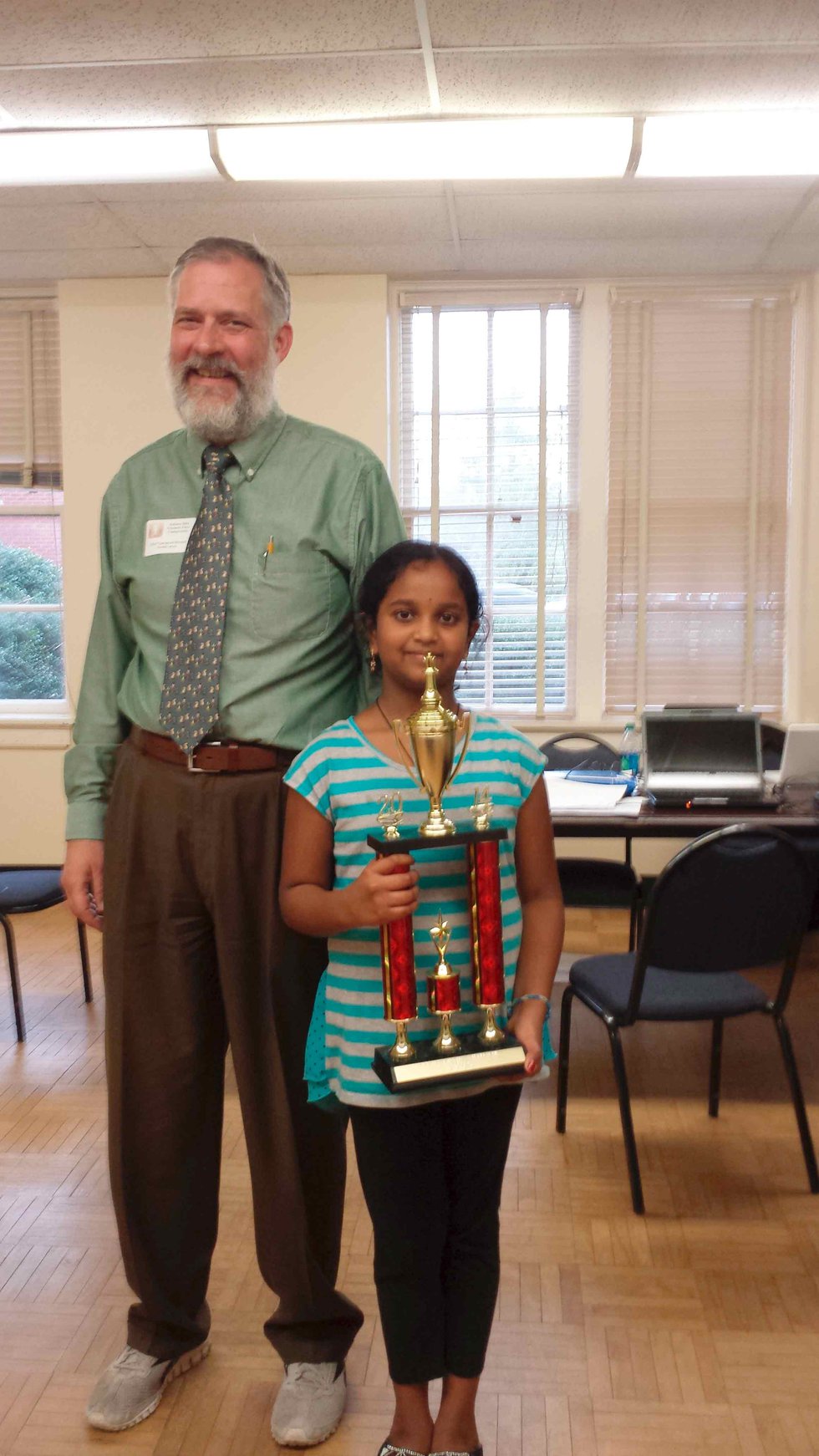 VHEW student wins chess tournament
