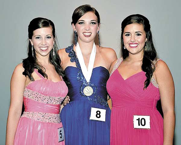 Vestavia seniors to compete in distinguished young women ...